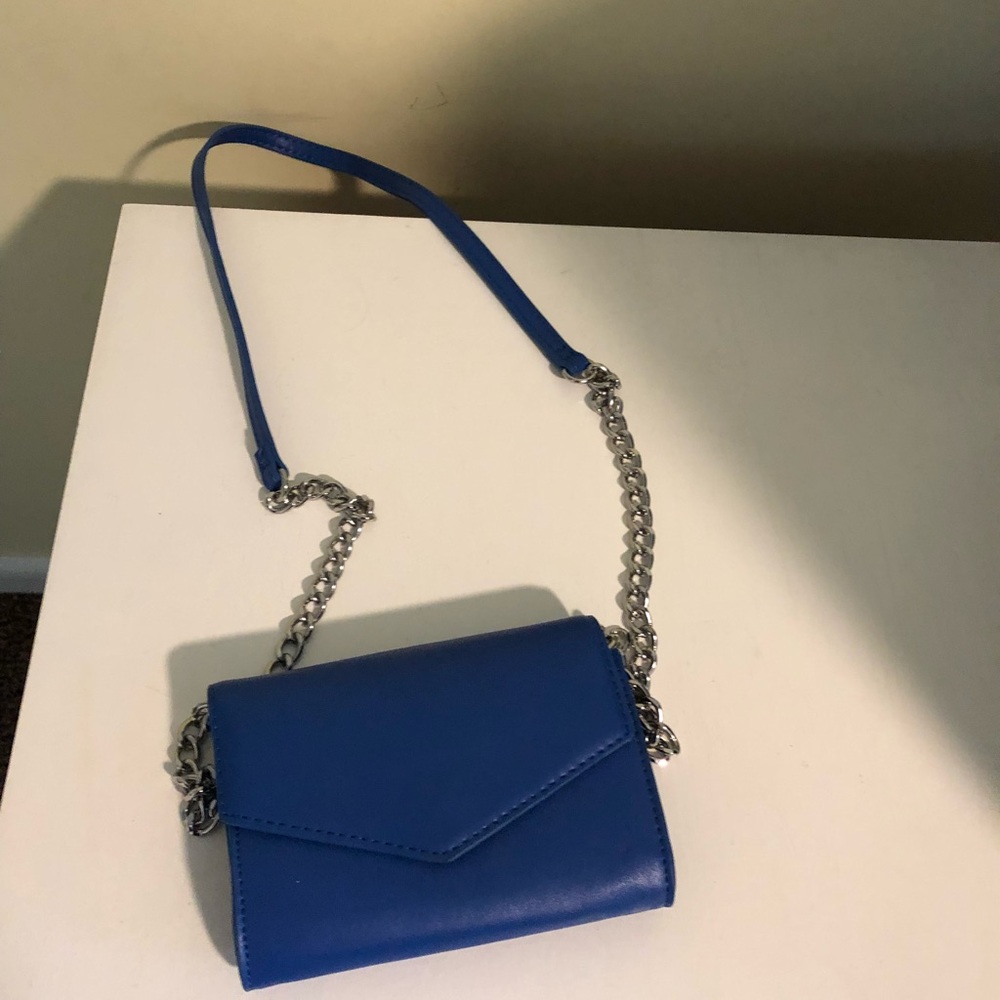 Forever 21 blue bag